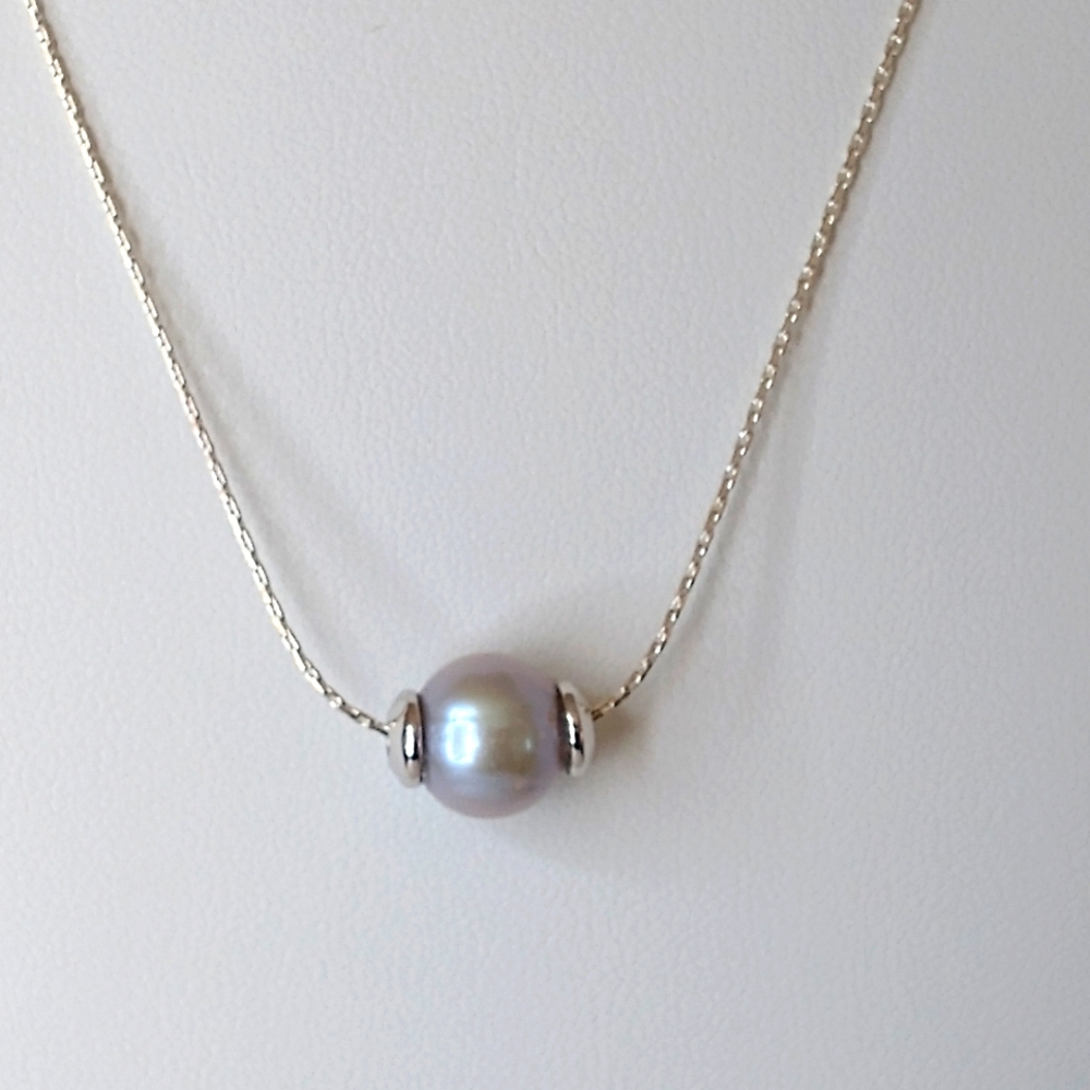 Delicate Silver Gray Pearl Necklace